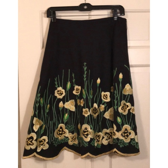 Basil & Maude embroidered A-line cotton skirt. - Picture 1 of 4